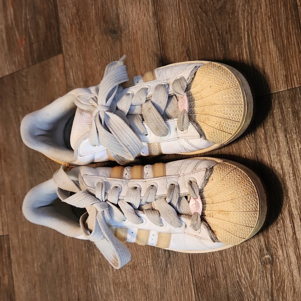 ADIDAS Superstar Sneakers - Size 6.5 women's